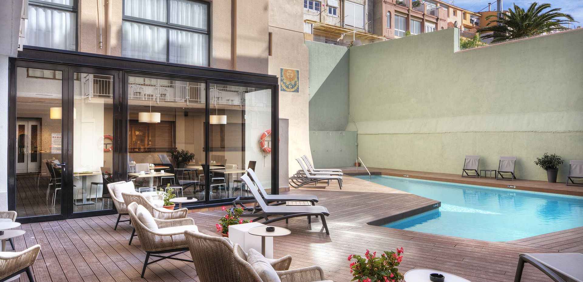 Servicios de Apartaments Lauria